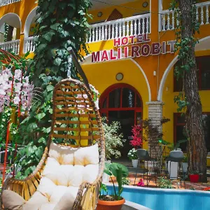 3* Hotell Mali I Robit