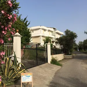 Hotel Qerana's Rooms: Corner Of Nature, Golem (Tirana)