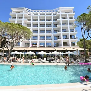 Rezort Fllad & Durres, Golem (Tirana)
