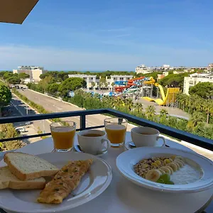 Savana Modern By The Sea Golem (Tirana)