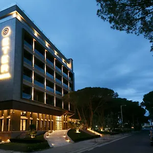 Hotel Eter, Golem (Tirana)